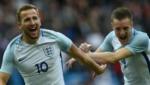 Harry Kane y Vardy, los delanteros de la selección inglesa. (Foto: AFP)