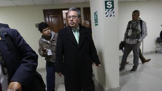 Frente Amplio evalúa presentar denuncia constitucional contra Aldo Figueroa