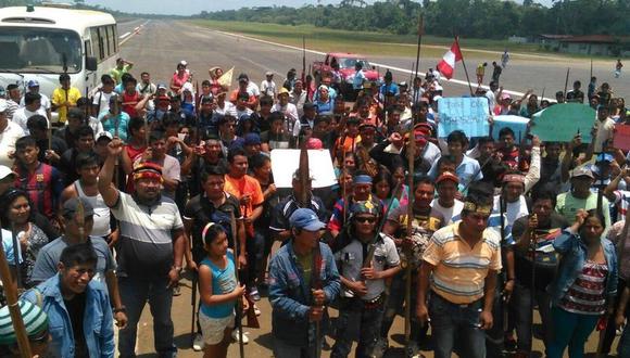 Loreto: comunidades nativas toman aeródromo de Andoas