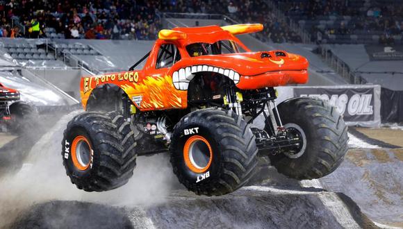 Los Monster Jam trucks forman parte del espectáculo automovilístico muy popular en Estados Unidos