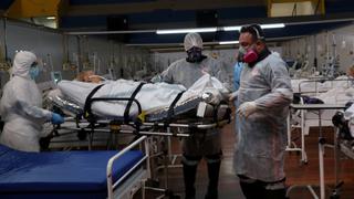 Brasil supera las 196.000 muertes por coronavirus