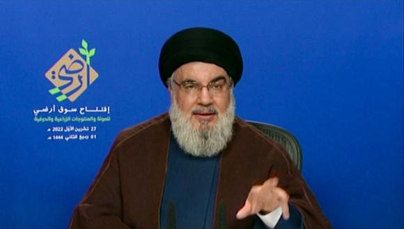 Una captura de imagen de al-Manar TV de Hezbolá el 27 de octubre de 2022 muestra al jefe del movimiento chiíta libanés Hezbolá Hassan Nasrallah pronunciando un discurso televisado. (Foto: Al-Manar / AFP)