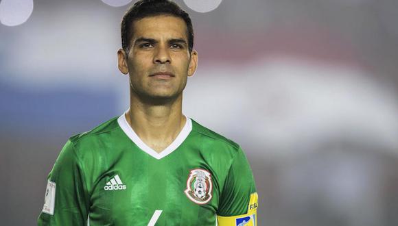 La prestigiosa revista "France Football" quedó admirada al saber que el defensor mexicano Rafael Márquez todavía seguía jugando y que estaba disputando la Copa Confederaciones. (Foto: Agencias)