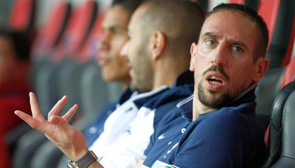 Ribéry insiste en retirarse de Francia pese amenaza de sanción