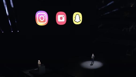Anuncio de la integración de la cámara en Instagram y Snapchat durante Galaxy Unpacked.
