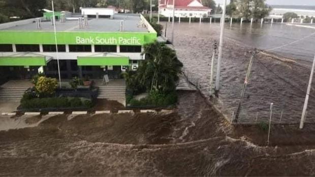 Inundaciones en Tonga tras las olas de tsunami.