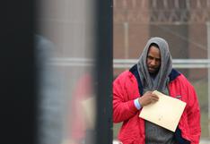 R. Kelly sale de prisión tras ser arrestado por no pagar la manutención de sus hijos | FOTOS