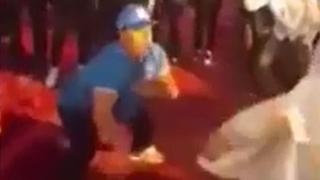 Maradona cautivó Marruecos con extraños pasos de baile [VIDEO]