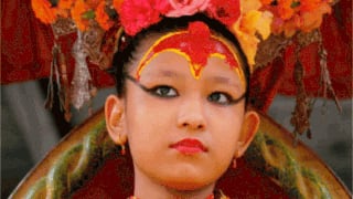 [BBC] La corta vida sagrada de las niñas diosas de Nepal