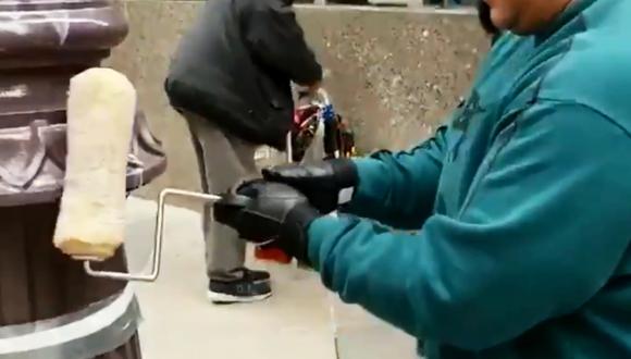 Untan fluido hidráulico en postes de Filadelfia para resguardar el orden ante el Super Bowl. (Captura de video)
