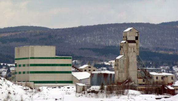 De la minería de asbesto ya solo quedan algunas de las instalaciones abandonadas. (Getty Images)