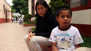 Madre de niño con epilepsia es citada por Ministerio de Salud