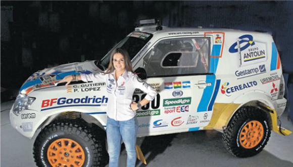 En el 2017 fui la primera española de categoría coches en completar un Rally Dakar. A la debutante peruana Fernanda Kanno le recomendaría cabeza fría y paciencia. (Foto: Departamento de prensa de Cristina Gutiérrez)