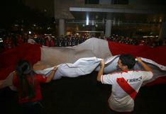 El “banderazo blanquirojo” llegó para alentar a la selección peruana de fútbol | FOTOS