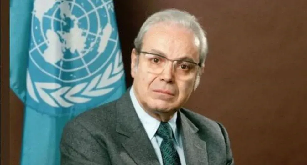 A lo largo de su carrera, Javier Pérez de Cuéllar fue condecorado en cerca de 25 países | Foto: ONU