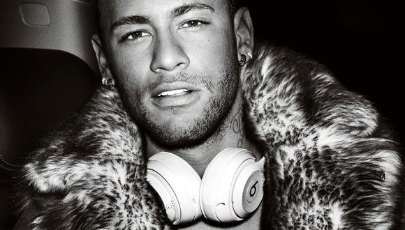 Neymar, astro brasileño del PSG, fue fotografiado por el ilustre Mario Testino para la portada de la prestigiosa revista británica "Man About Town". (Foto: captura de pantalla)