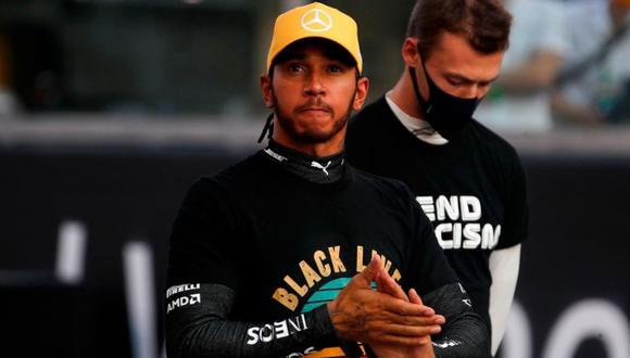 Lewis Hamilton ya se encuentra en Baréin para el inicio de la temporada de F1. (Foto: AFP)