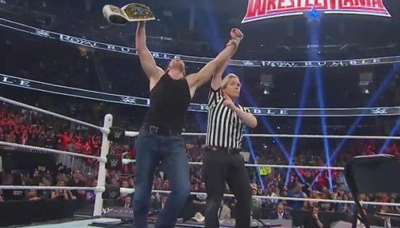Dean Ambrose lanzó a Owens sobre 2 mesas y ganó batalla [VIDEO]