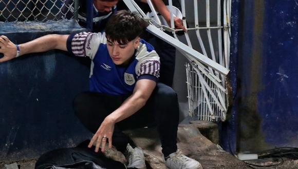 Hermano de hincha fallecido en los incidentes del Gimnasia vs Boca Juniors culpa a la Policía. (Foto: @365ScoresApp)