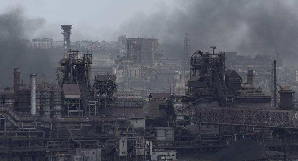 Russia confirms truce to evacuate wounded fighters from Azovstal steel mill in Mariupol