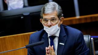 Bolsonaro destituye al presidente de Petrobras tras recurrentes aumentos en combustibles 
