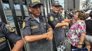 Chorrillos: vecinos protestaron por gestión de alcalde [FOTOS]