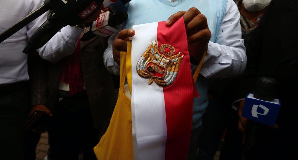 La banda presidencial que usará Castillo este 28 de julio tendrá el escudo nacional en lugar del escudo de armas. (Foto: Hugo Curotto)