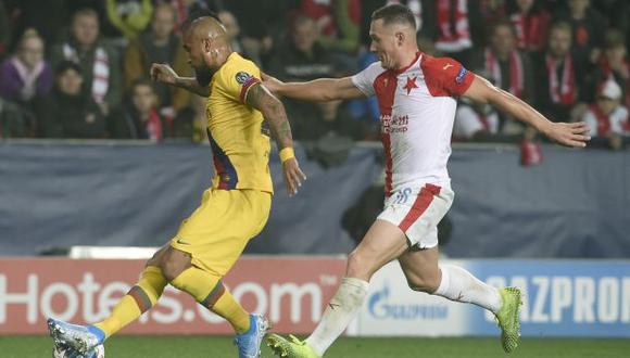 Arturo Vidal jugó apenas 12 minutos en el duelo ante Slavia Praga por la Champions League. (Foto: AFP)