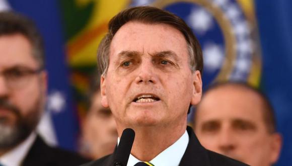 El presidente de Brasil, Jair Bolsonaro, ofrece una conferencia de prensa en Brasilia. (Foto: AFP / EVARISTO SA).