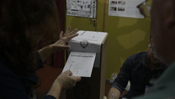 Un total de 34.330.557 ciudadanos están habilitados para participar de las primarias y las generales en Argentina. (Foto: AFP)