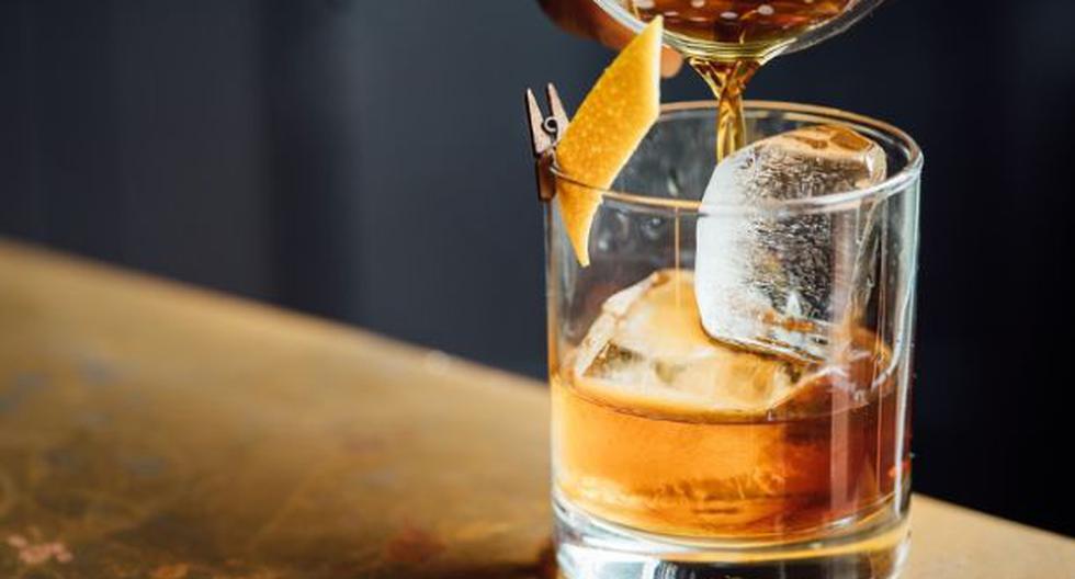 El whisky es una gran alternativa para combinar los potajes de la cena y brindar por la felicidad. (Foto: Pixabay)