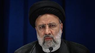 Presidente de Irán pide a la policía actuar con “firmeza” ante manifestantes