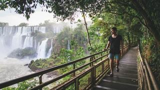 Cataratas del Iguazú: cómo llegar, dónde hospedarse y cuánto cuesta recorrer el lado argentino