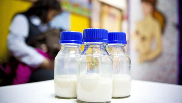 La norma busca dar comodidad a las madres que deben extraerse leche para llev&aacute;rsela a sus hijos. (Foto: El Comercio)