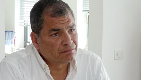 Rafael Correa gobernó Ecuador entre el 2007 y el 2017, y dejó el poder en mayo del año pasado cuando se fue a vivir en Bélgica junto a su familia. Desde allá ha negado cualquier acto de corrupción. (Foto: AP)