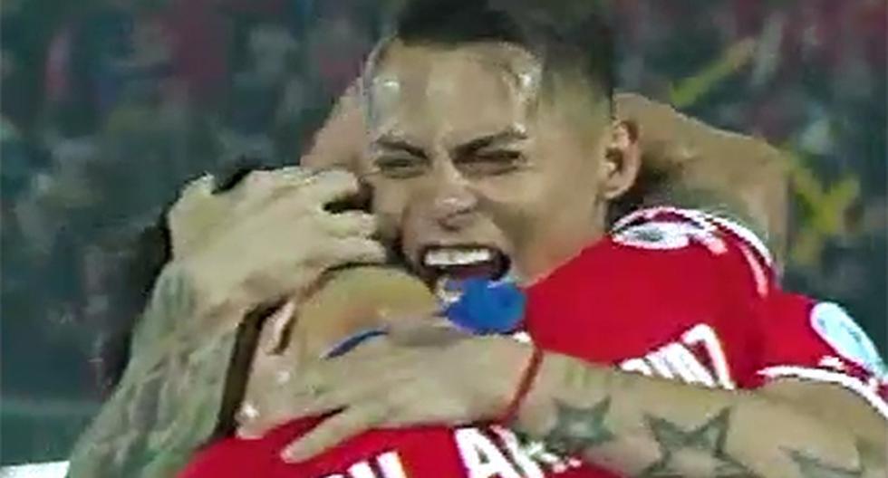 Perú juega con 10 hombres desde el minuto 20 (Foto: Captura)