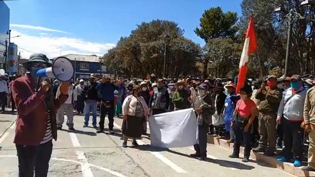 Desde el 15 de julio, moradores de los ocho distritos de Espinar acatan un paro indefinido contra la empresa minera Glencore-Antapaccay. (Captura de video)