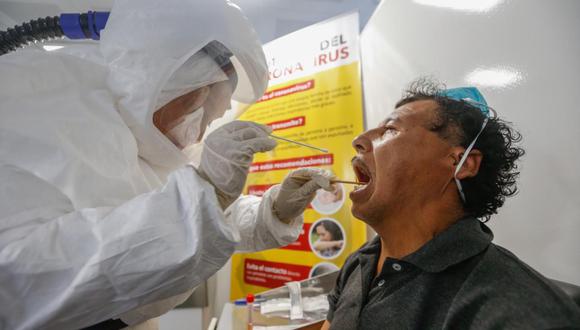 Se realizarán hasta 12 mil pruebas diarias de coronavirus en el país, según informó el Minsa. (Foto: Difusión)