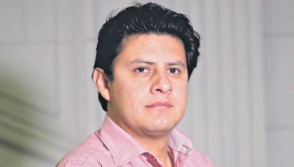 Julio Chávez quiere lograr que los vecinos se sientan orgullosos de vivir en San Martín de Porres. (Jessica Vicente / El Comercio)