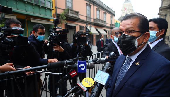 Salhuana dijo que se debería especificar si solo los congresistas de provincia tiene derecho a este cobro.  (Foto: Archivo GEC)