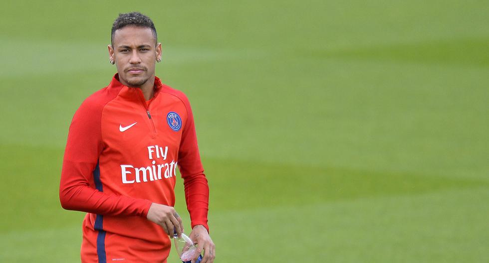 Neymar se quedó fuera de la lista de convocados del PSG por molestias en un pie. (Foto: Getty Images)