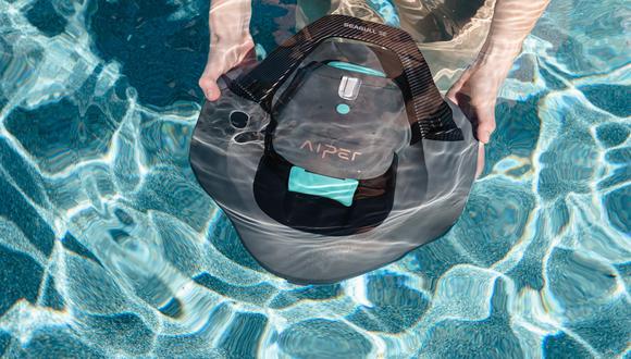 El robot también podría purificar el agua en una piscina. Está en etapa de prueba. (Foto: Aiper)