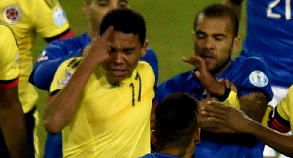 Carlos Bacca fue castigado junto a Neymar (Foto: AFP)