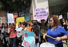 Mujeres protestan frente al INEI contra violación a empadronadora