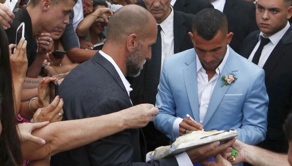Carlos Tevez y la incómoda pregunta que le hicieron en su boda