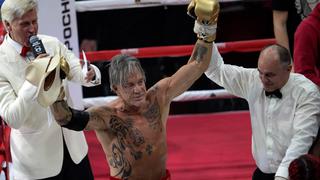 Boxeo: Mickey Rourke regresó al boxeo con 62 años y ganó pelea