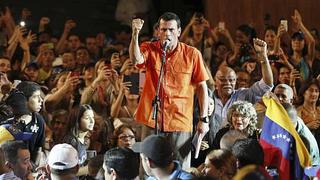 Capriles: “Maduro se refugia en la figura del presidente fallecido”