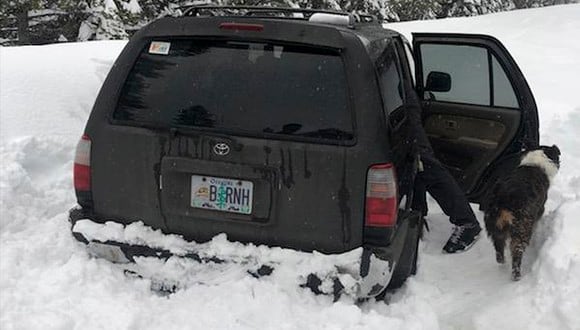 Hombre atrapado en la nieve sobrevivió comiendo salsa picante. (Deschutes County Sheriff's Office Oregon)