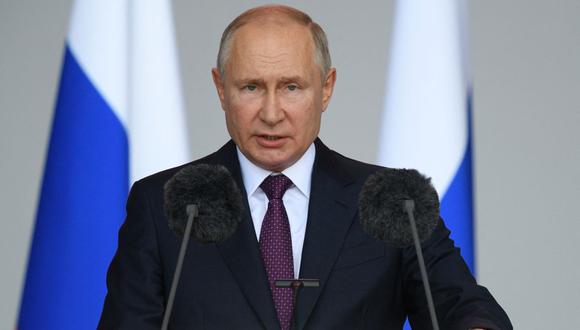 En esta foto de archivo tomada el 23 de agosto de 2021, el presidente de Rusia, Vladimir Putin, pronuncia un discurso. (Foto de archivo: Ramil SITDIKOV / SPUTNIK / AFP)