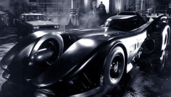El Batimóvil es el vehículo que utiliza Batman para transportarse en Ciudad Gótica. (Foto: Warner Bros)